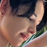 Anna Paul Fakes Nahé