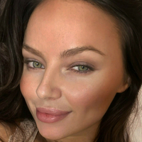 Dani Phelps Nahé