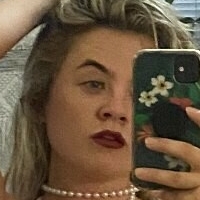 emilyborn Nahé