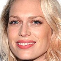 Erin Foster Nahé