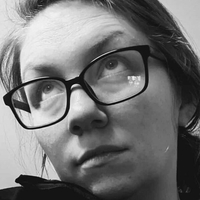 Gothicc Farm Wife Nahé