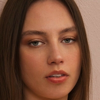 Isabella Fox Nahé