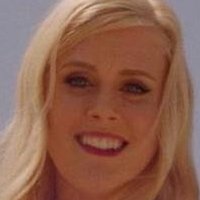 Janet Varney Nahé