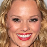 Kate Levering Nahé