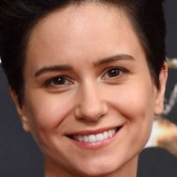Katherine Waterston Nahé