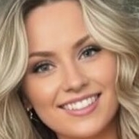 kiaralarakeller Nahé