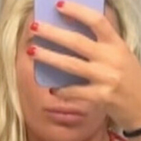 lilbeachblonde Nahé