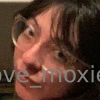love_moxie Nahé