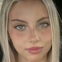 Mia Smith Nahé