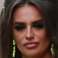 Mia Sully Nahé
