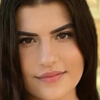 Nicole Dobrіkov Nahé