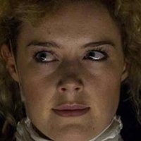 Nikki Shiels Nahé