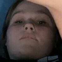 nikkistoespread Nahé