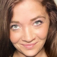 queenaniewettfree Nahé