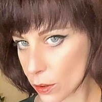 queenbeealexandrialee Nahé