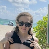 Sexy Lacey Nahé