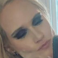 Shazza McKenzie Nahé