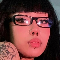 sinisterlatex Nahé