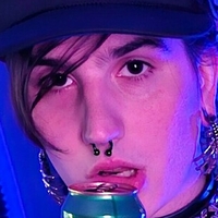 skyyshark Nahé