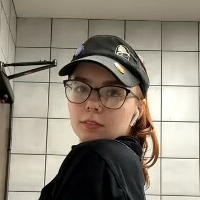 snackthatsmilesback Nahé