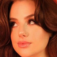 Solelyscarletta Nahé