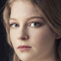 Stephanie Amarell Nahé