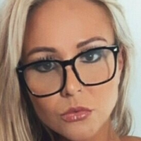 tattedfitblondie Nahé