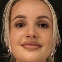 Victoria Campbell Nahé