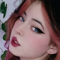 Yasmin Moore Nahé
