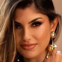 Yeliz Koc Nahé